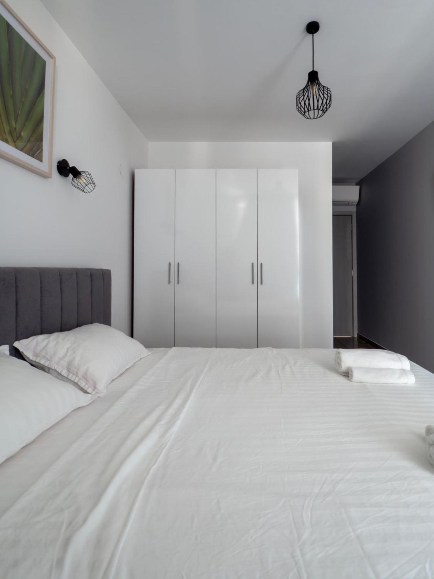 Vertigo2 Huge Apartment 2 Bedrooms Balcony Parking Sofya Dış mekan fotoğraf